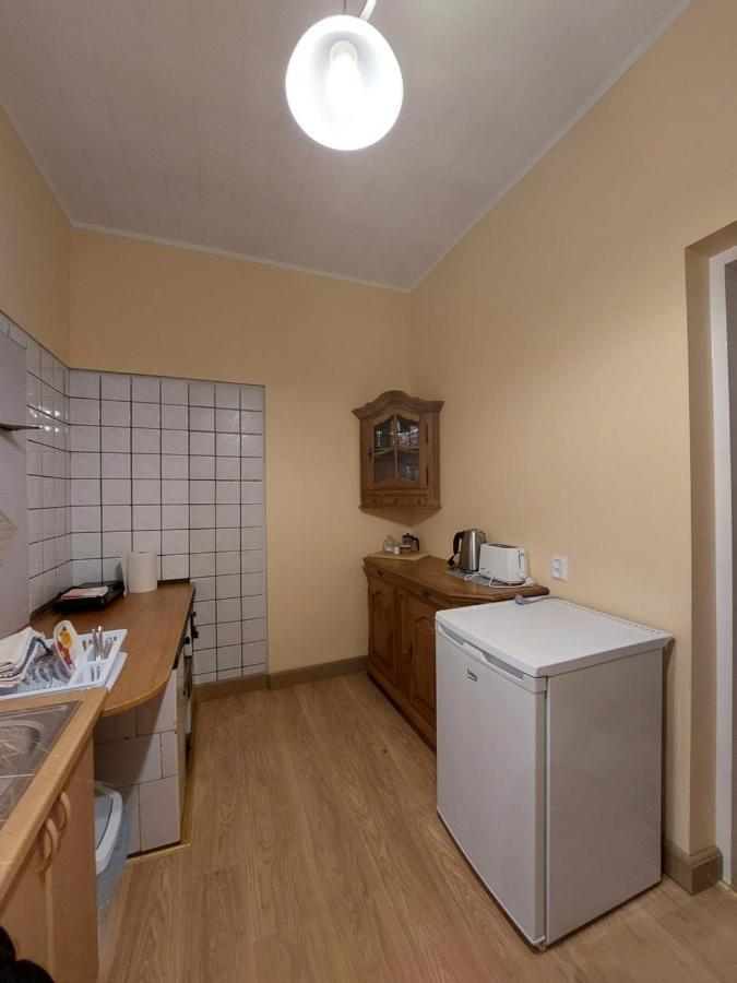 Pils Ielas Apartamenti Kandava Buitenkant foto